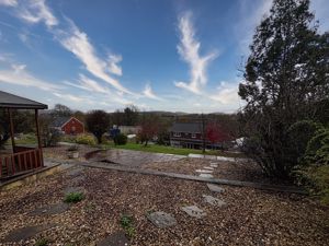 Photo 41- click for photo gallery